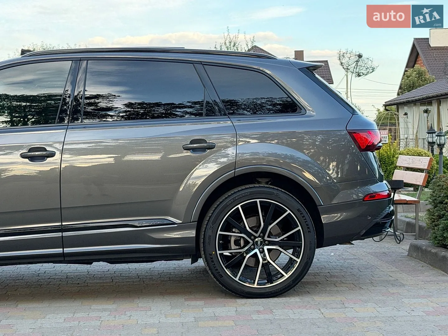 2022 Audi Q7 - мініатюра 11