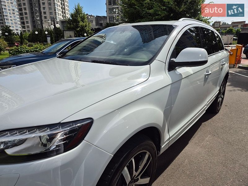 Внедорожник / Кроссовер Audi Q7 2013 в Киеве