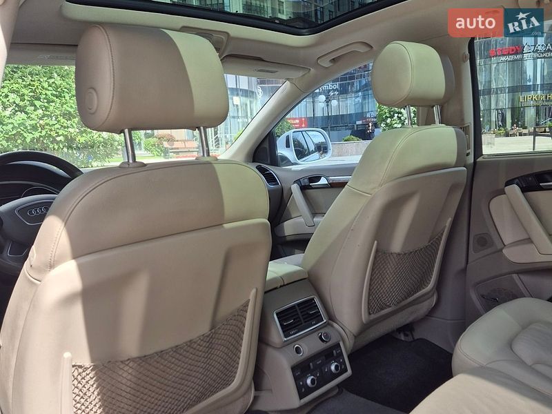 Внедорожник / Кроссовер Audi Q7 2013 в Киеве