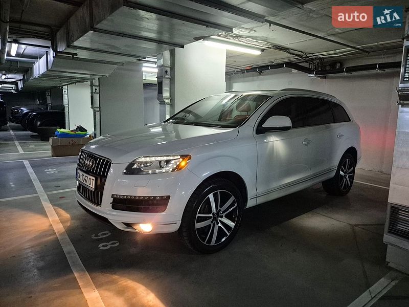 Внедорожник / Кроссовер Audi Q7 2013 в Киеве