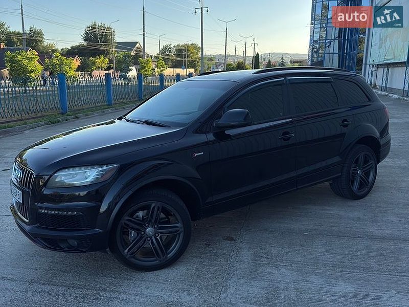 Внедорожник / Кроссовер Audi Q7 2014 в Черновцах