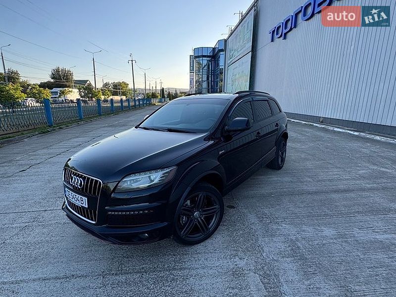 Внедорожник / Кроссовер Audi Q7 2014 в Черновцах