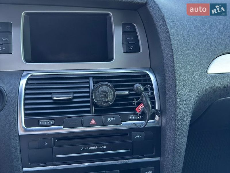 Внедорожник / Кроссовер Audi Q7 2014 в Черновцах