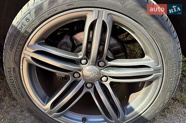 Позашляховик / Кросовер Audi Q7 2015 в Києві