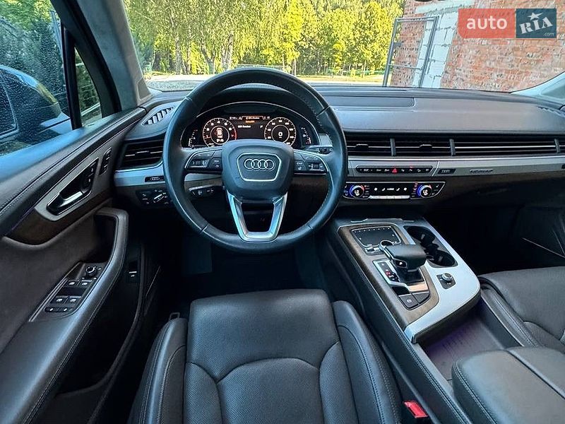 Позашляховик / Кросовер Audi Q7 2019 в Хмельницькому