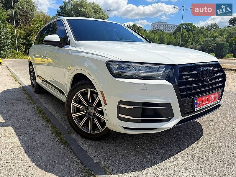 Позашляховик / Кросовер Audi Q7 2017 в Дніпрі