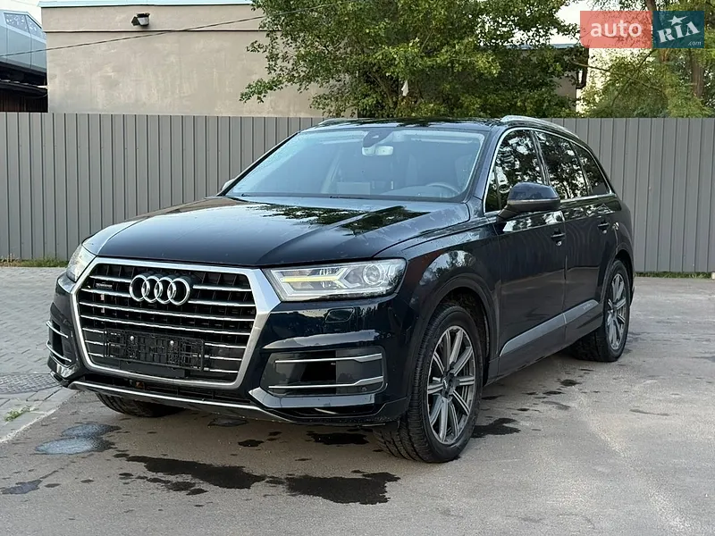 Audi Q7