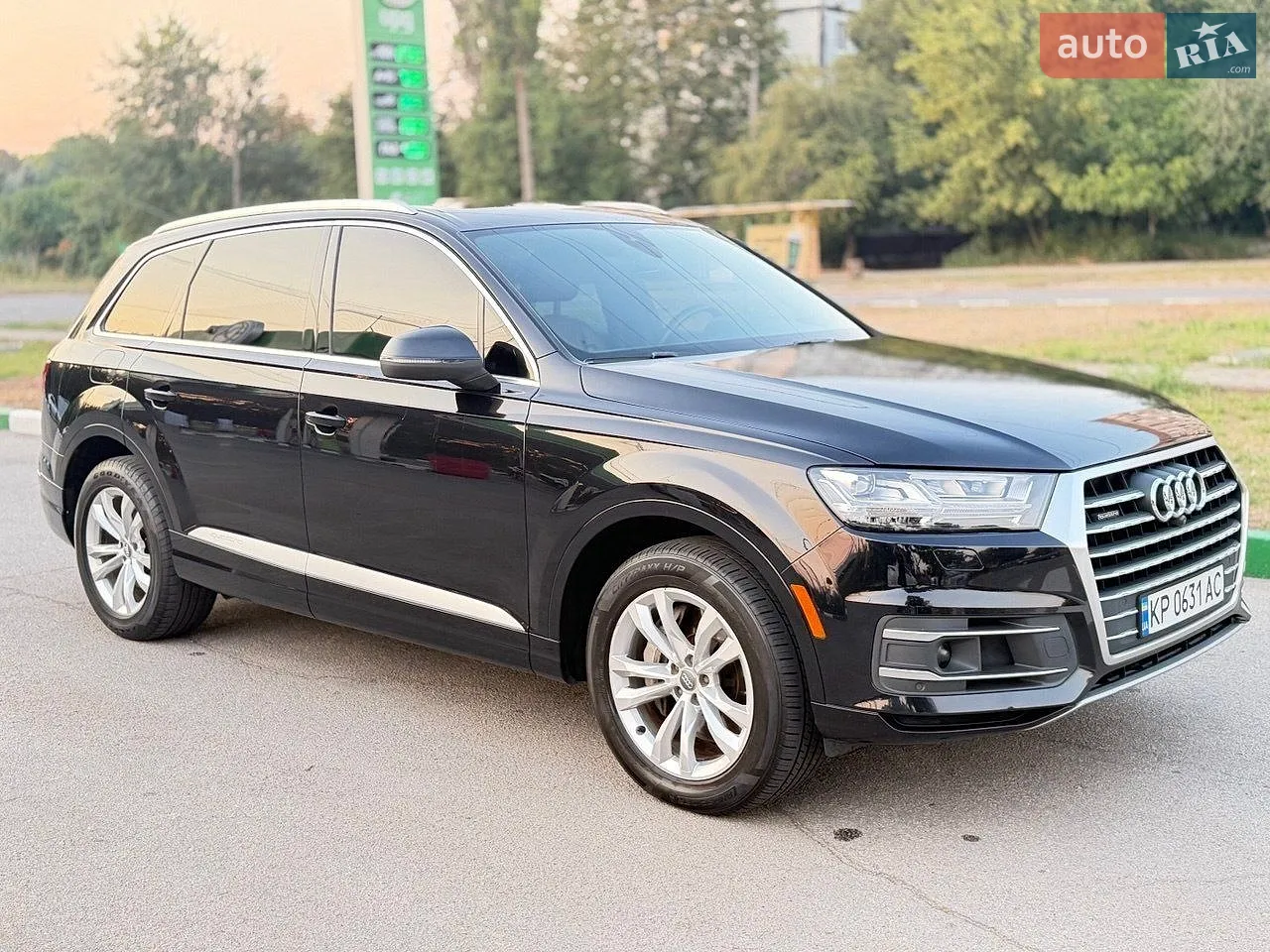 2018 Audi Q7 - мініатюра 2