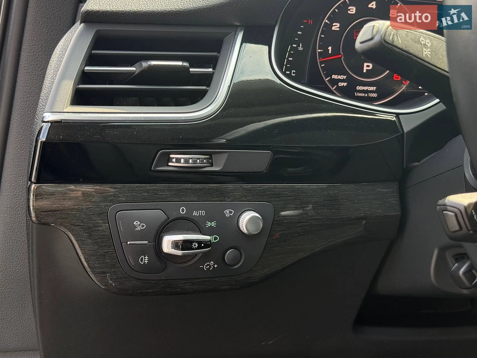 2016 Audi Q7 - мініатюра 41