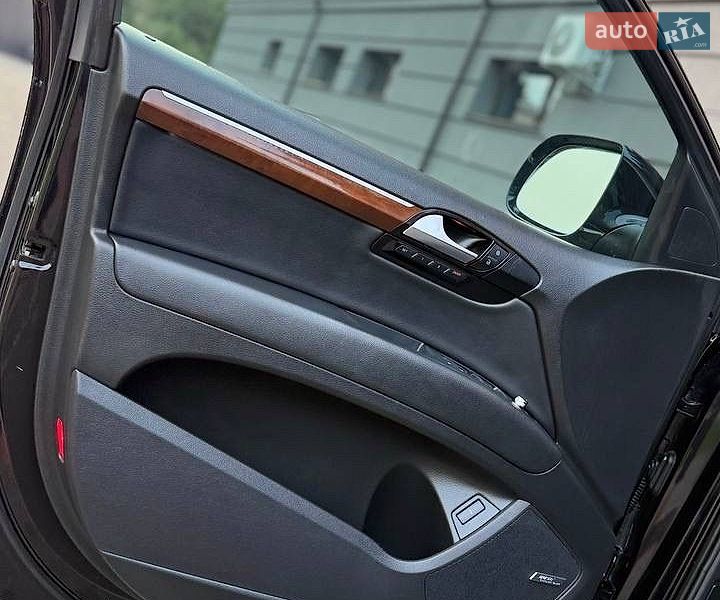 Внедорожник / Кроссовер Audi Q7 2011 в Трускавце