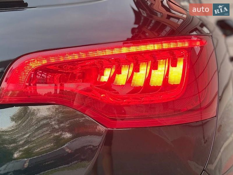 Внедорожник / Кроссовер Audi Q7 2011 в Трускавце