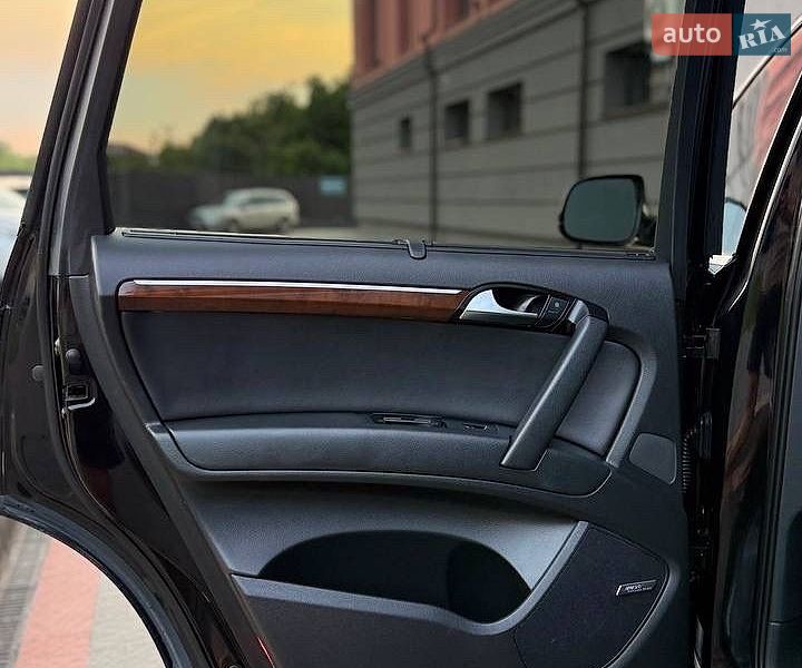 Внедорожник / Кроссовер Audi Q7 2011 в Трускавце