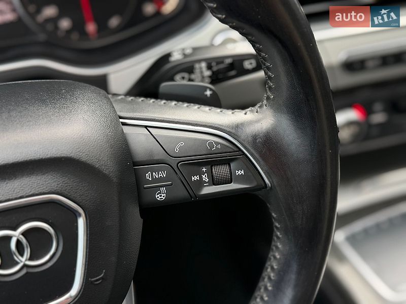 Внедорожник / Кроссовер Audi Q7 2017 в Шептицькому
