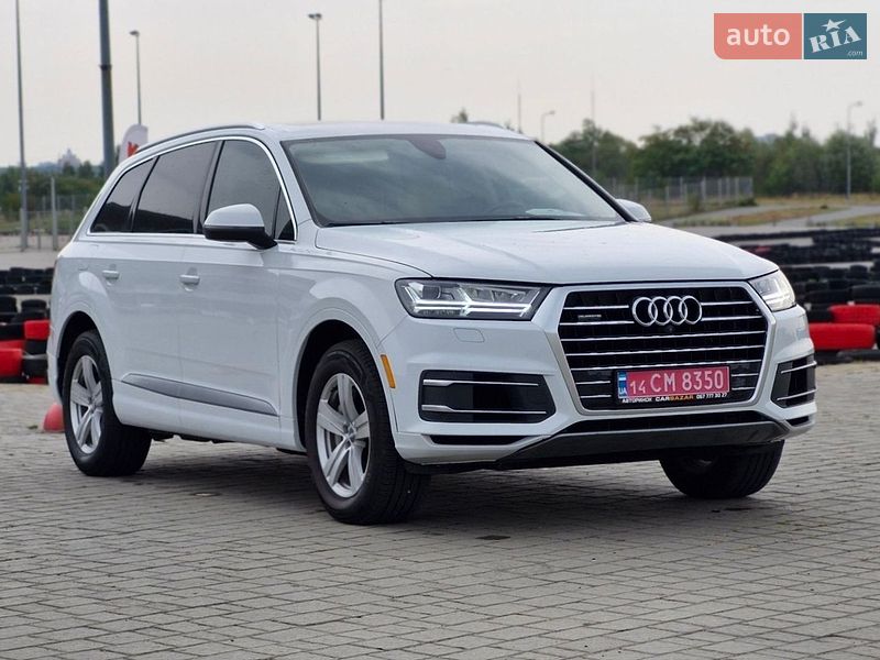 Позашляховик / Кросовер Audi Q7 2017 в Львові