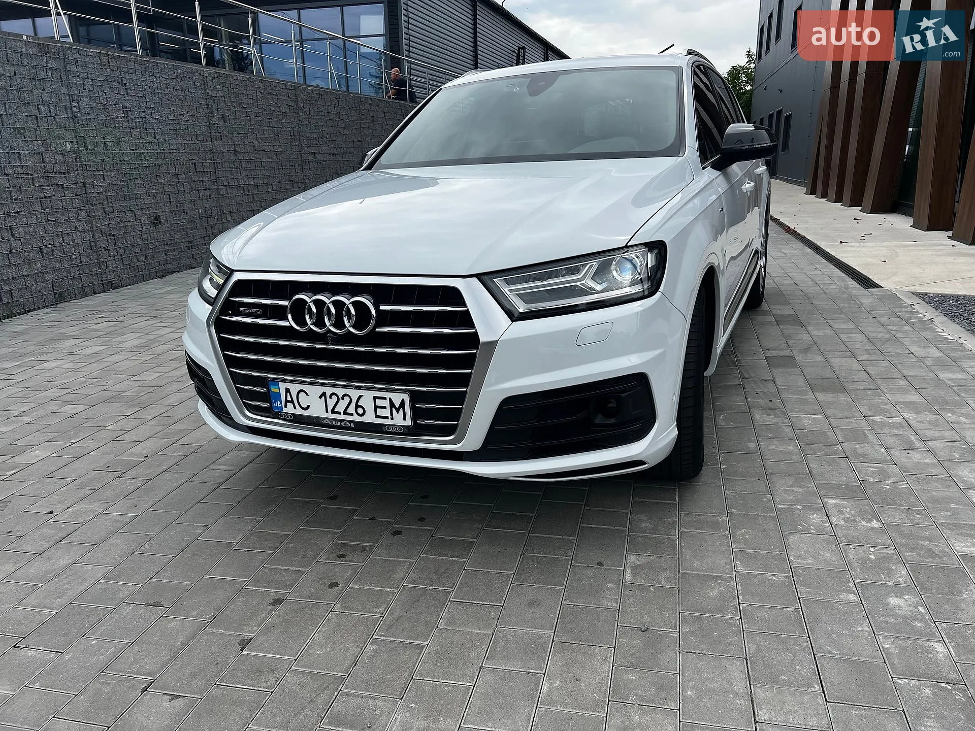 2017 Audi Q7 - мініатюра 2