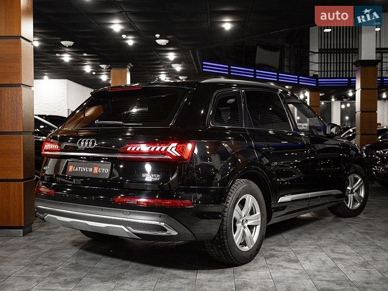Позашляховик / Кросовер Audi Q7 2021 в Одесі фото 4 Позашляховик / Кросовер Audi Q7 2021 в Одесі