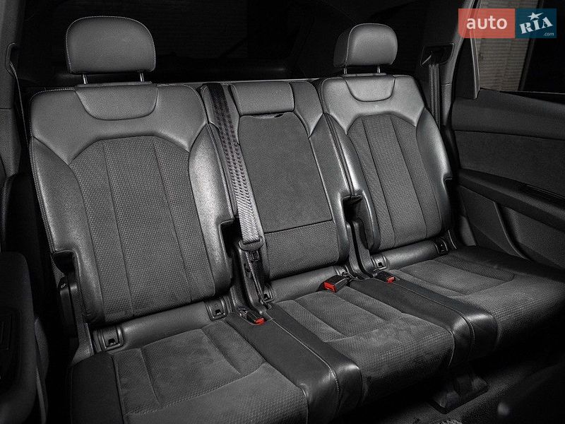 Позашляховик / Кросовер Audi Q7 2021 в Одесі фото 9 Позашляховик / Кросовер Audi Q7 2021 в Одесі