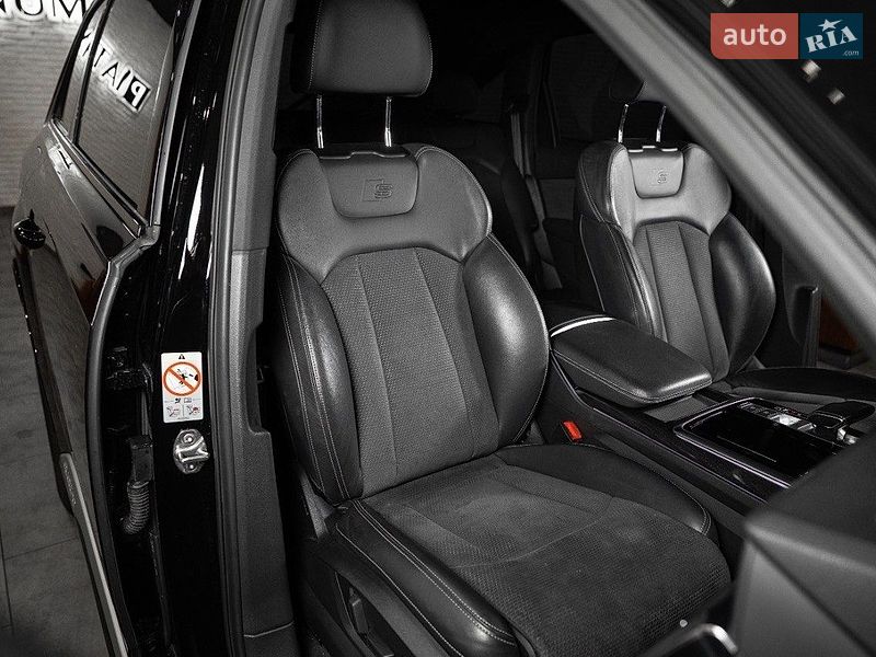 Позашляховик / Кросовер Audi Q7 2021 в Одесі фото 12 Позашляховик / Кросовер Audi Q7 2021 в Одесі