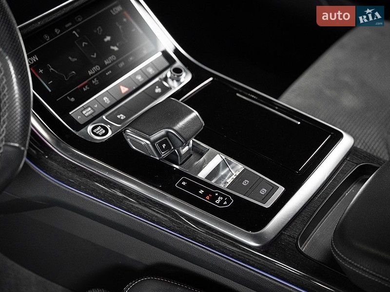 Позашляховик / Кросовер Audi Q7 2021 в Одесі фото 27 Позашляховик / Кросовер Audi Q7 2021 в Одесі