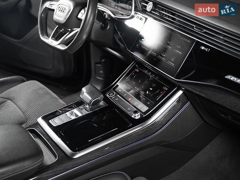 Позашляховик / Кросовер Audi Q7 2021 в Одесі фото 32 Позашляховик / Кросовер Audi Q7 2021 в Одесі