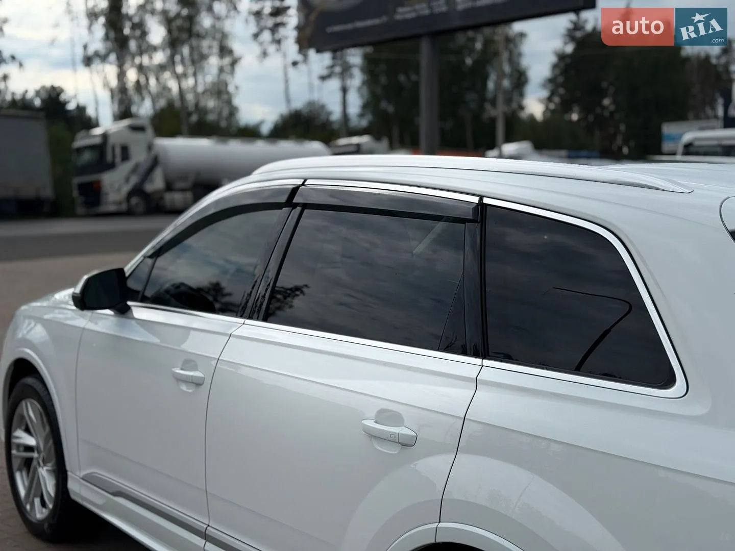 2019 Audi Q7 - мініатюра 120