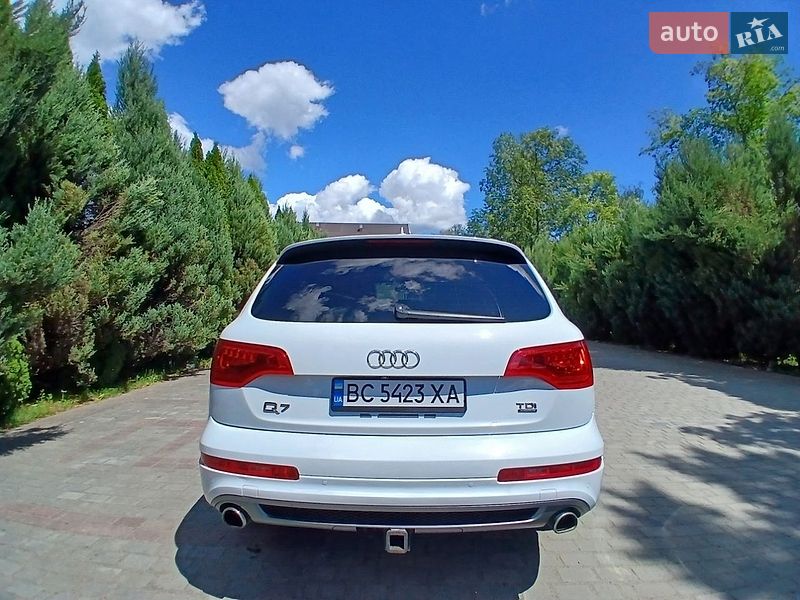 Внедорожник / Кроссовер Audi Q7 2014 в Самборе