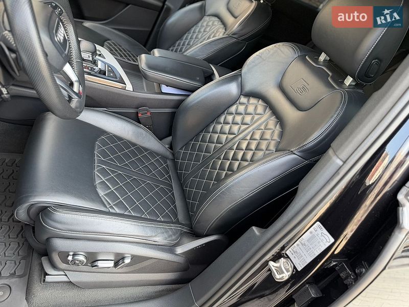 Внедорожник / Кроссовер Audi Q7 2017 в Ровно фото 49 Внедорожник / Кроссовер Audi Q7 2017 в Ровно