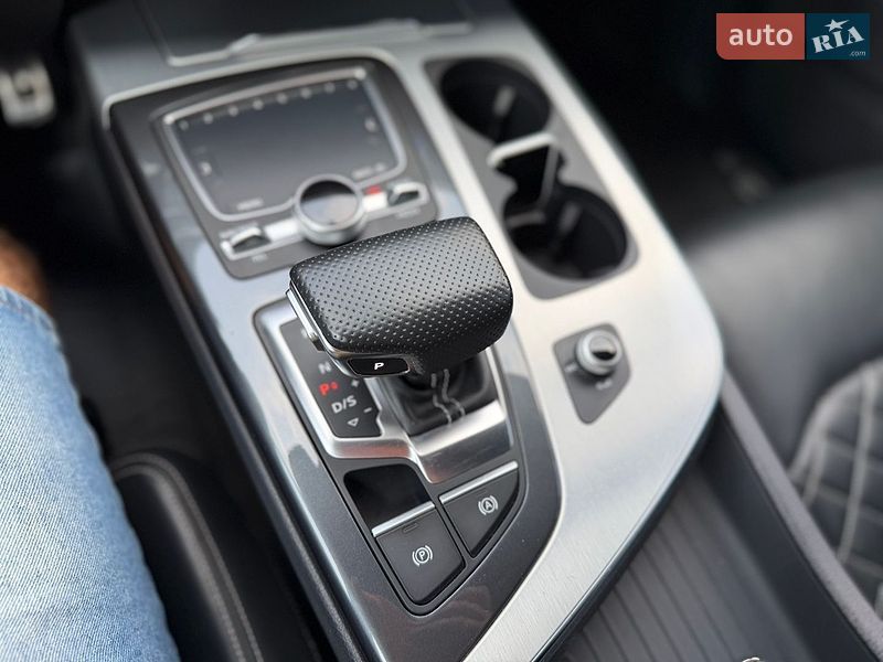 Внедорожник / Кроссовер Audi Q7 2017 в Ровно фото 60 Внедорожник / Кроссовер Audi Q7 2017 в Ровно