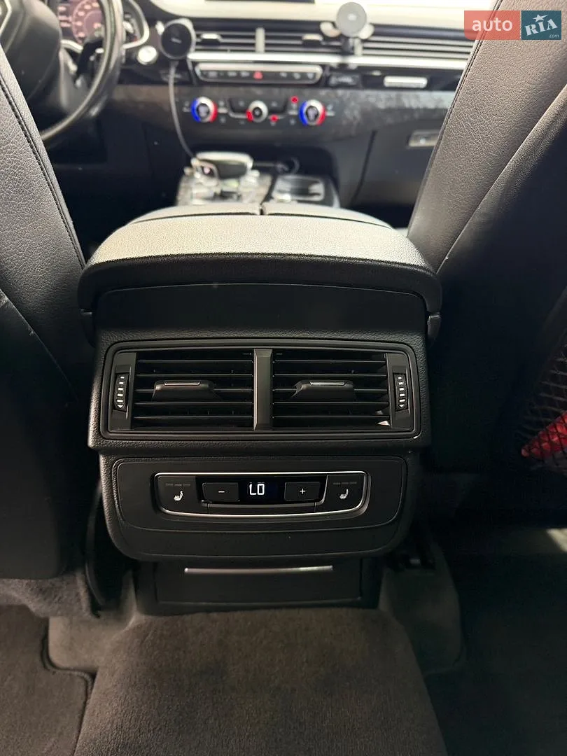 2016 Audi Q7 - мініатюра 9