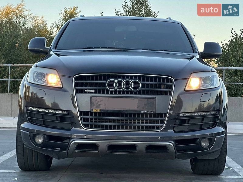Позашляховик / Кросовер Audi Q7 2006 в Києві