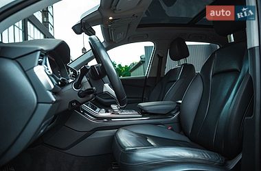 Позашляховик / Кросовер Audi Q7 2019 в Полтаві фото 21 Позашляховик / Кросовер Audi Q7 2019 в Полтаві