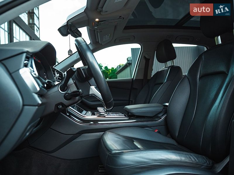 Позашляховик / Кросовер Audi Q7 2019 в Полтаві фото 21 Позашляховик / Кросовер Audi Q7 2019 в Полтаві