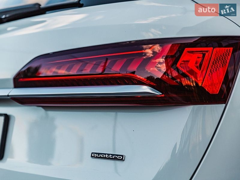 Позашляховик / Кросовер Audi Q7 2019 в Полтаві фото 75 Позашляховик / Кросовер Audi Q7 2019 в Полтаві