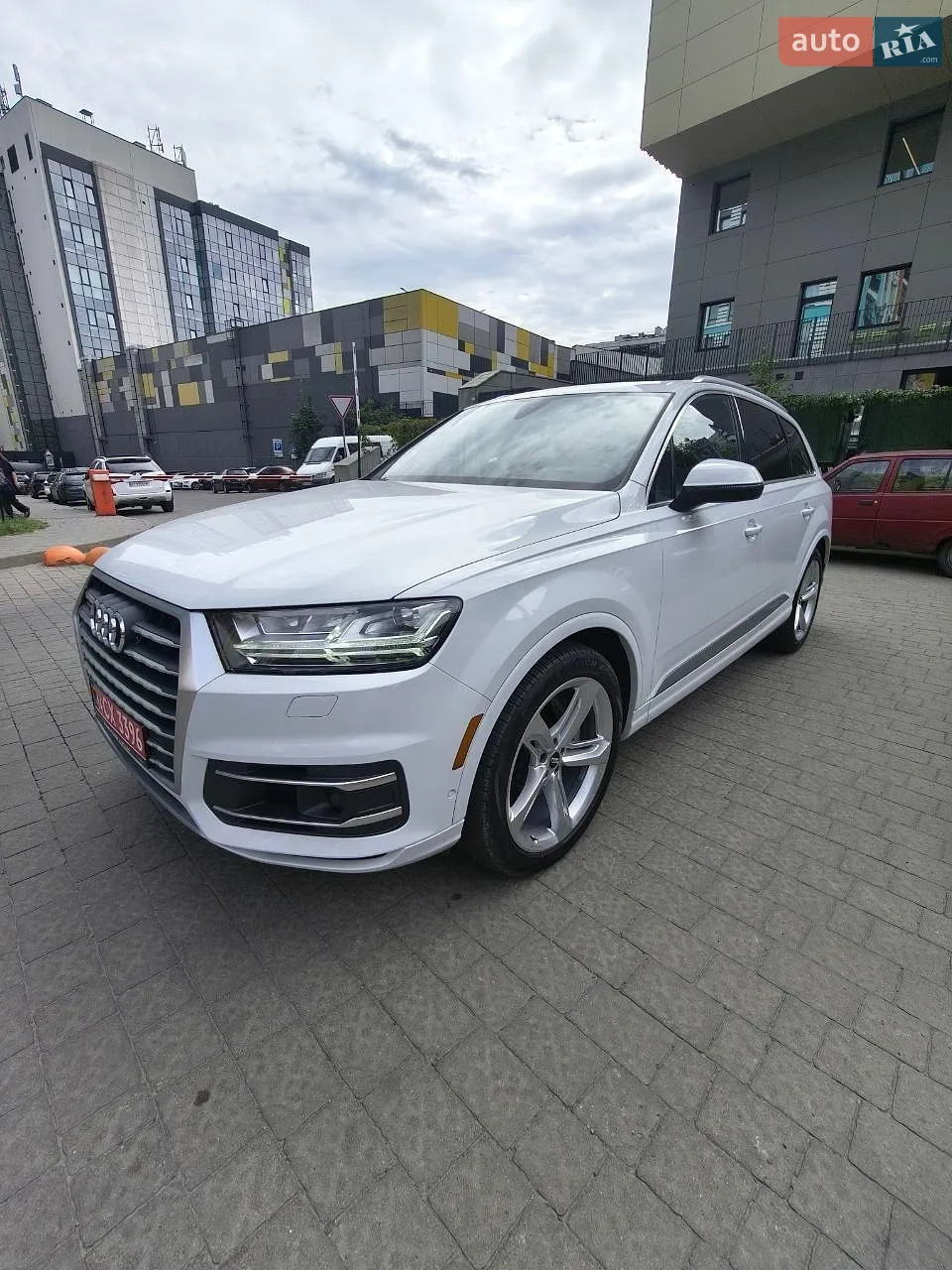 2019 Audi Q7 - мініатюра 2