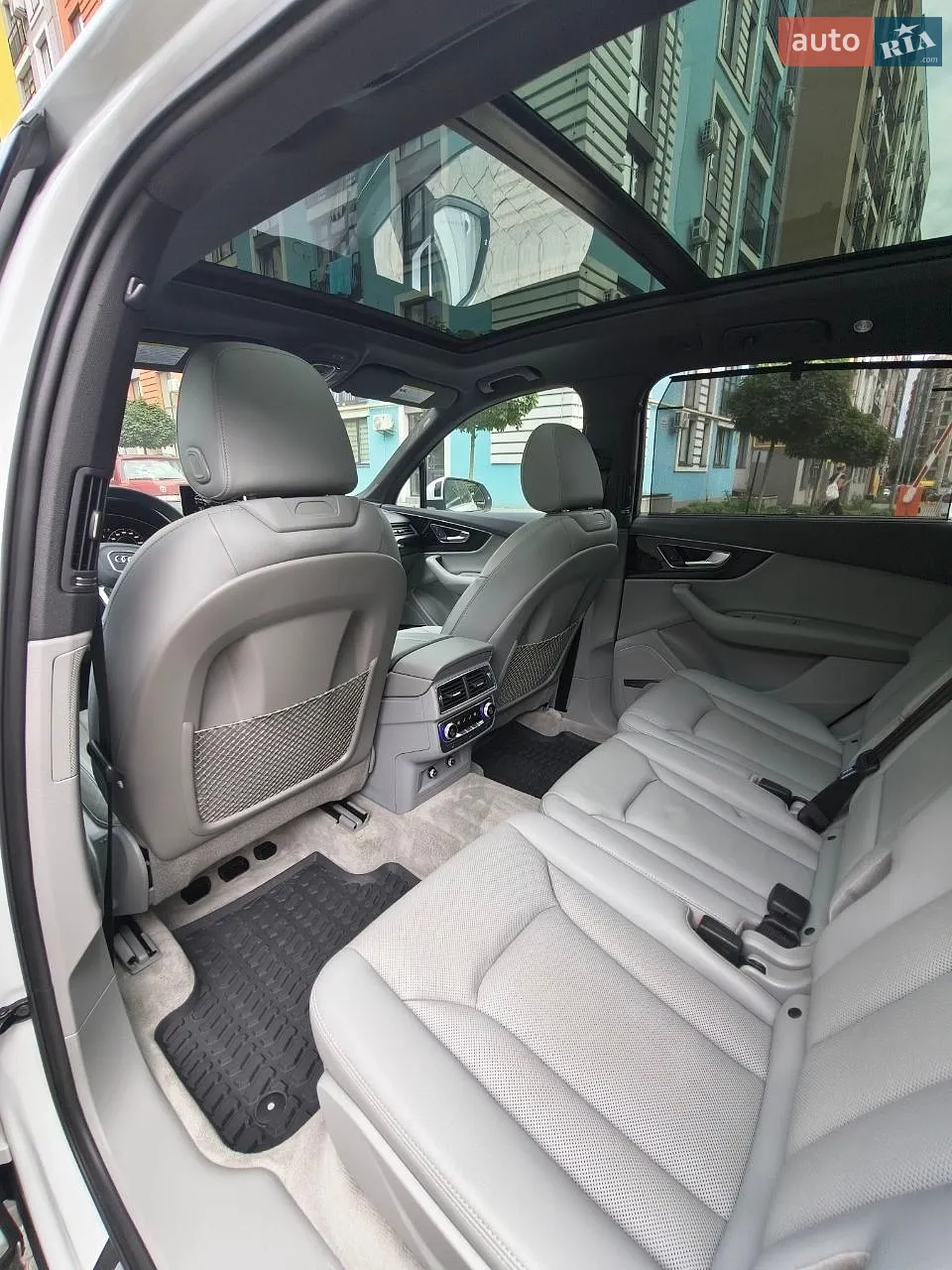 2019 Audi Q7 - мініатюра 13