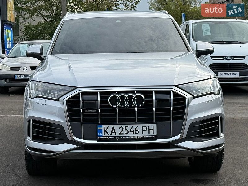 Внедорожник / Кроссовер Audi Q7 2022 в Киеве