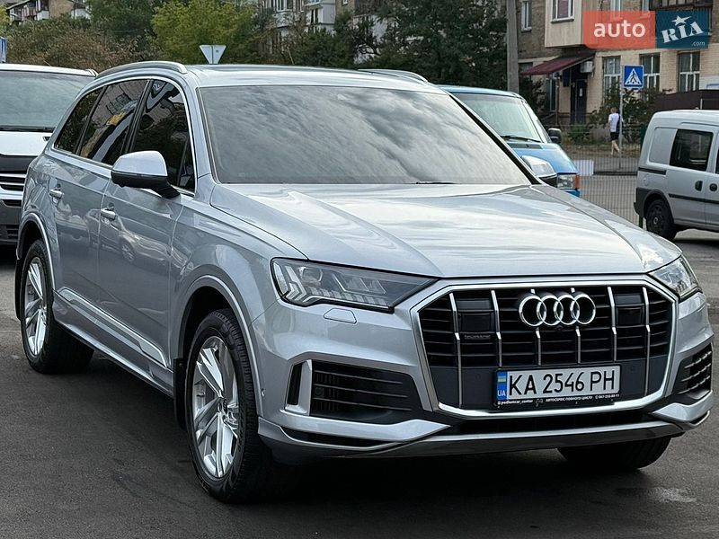 Внедорожник / Кроссовер Audi Q7 2022 в Киеве