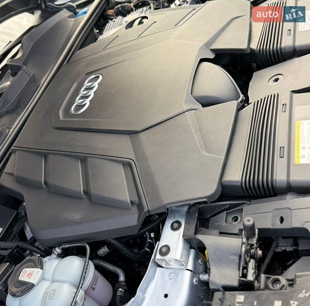 Внедорожник / Кроссовер Audi Q7 2022 в Киеве