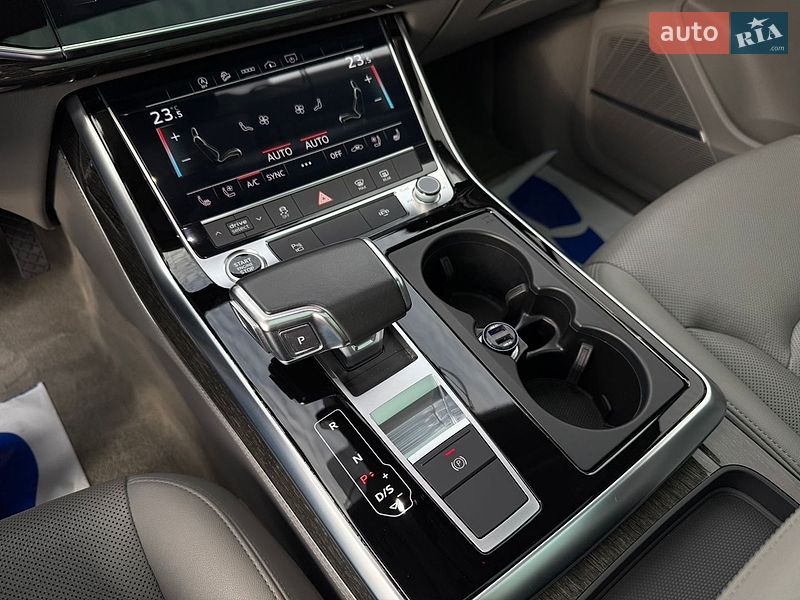 Внедорожник / Кроссовер Audi Q7 2022 в Киеве