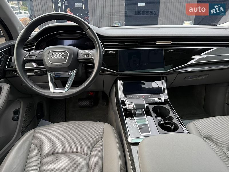 Внедорожник / Кроссовер Audi Q7 2022 в Киеве