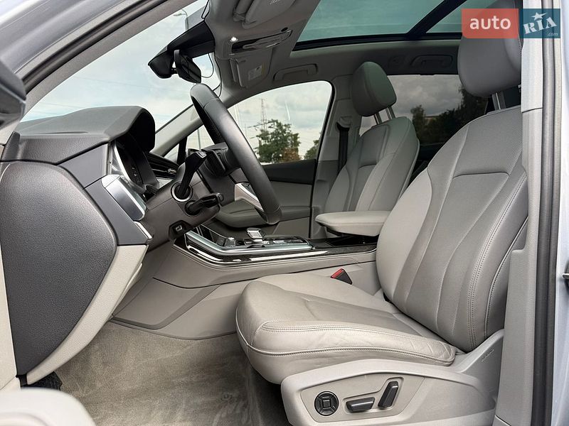 Внедорожник / Кроссовер Audi Q7 2022 в Киеве