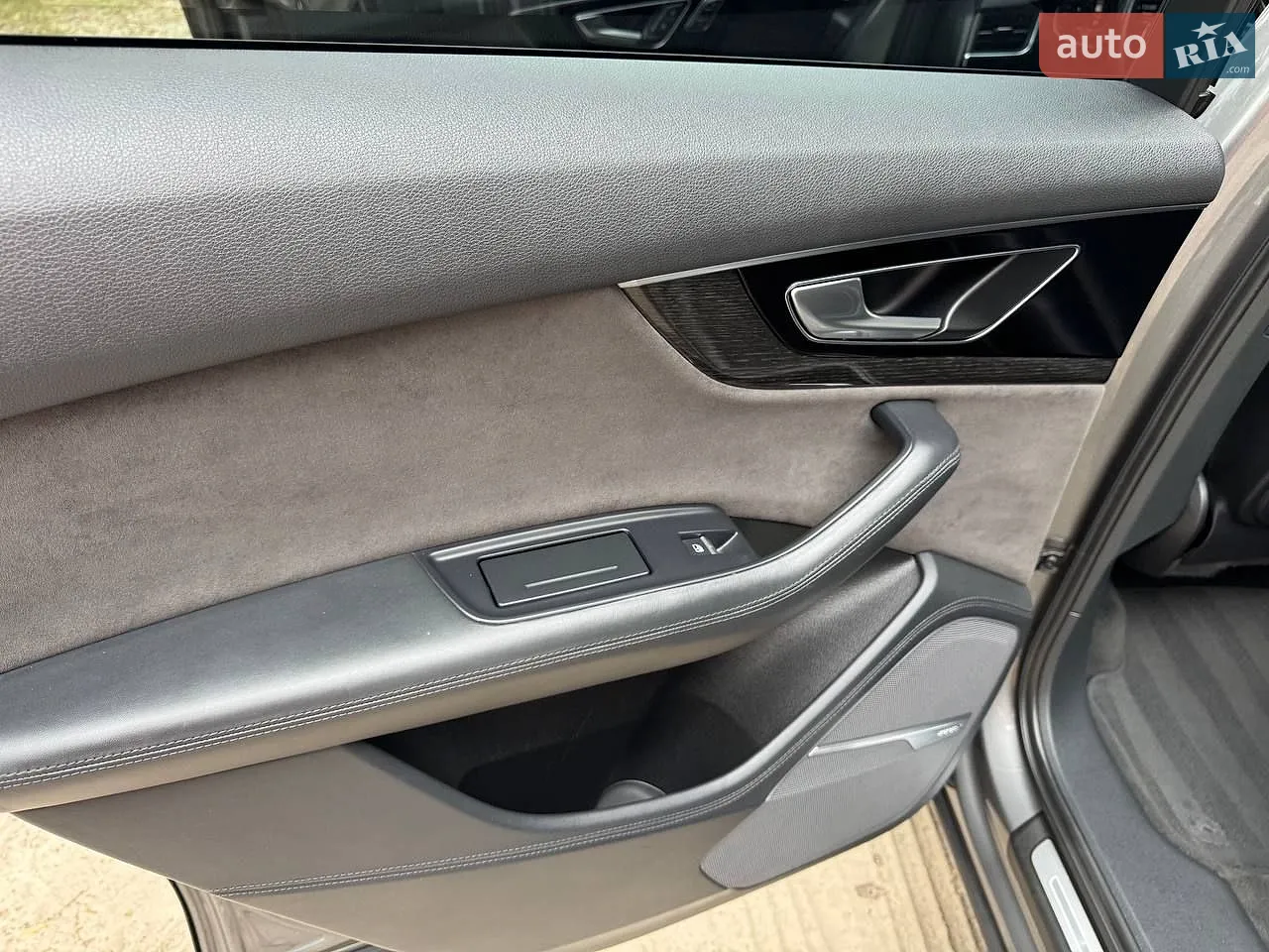 2016 Audi Q7 - мініатюра 98