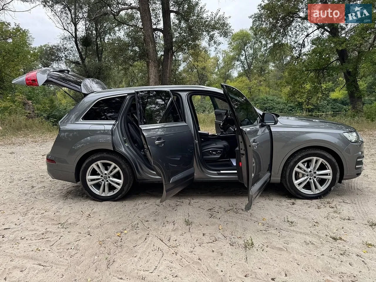 2016 Audi Q7 - мініатюра 2