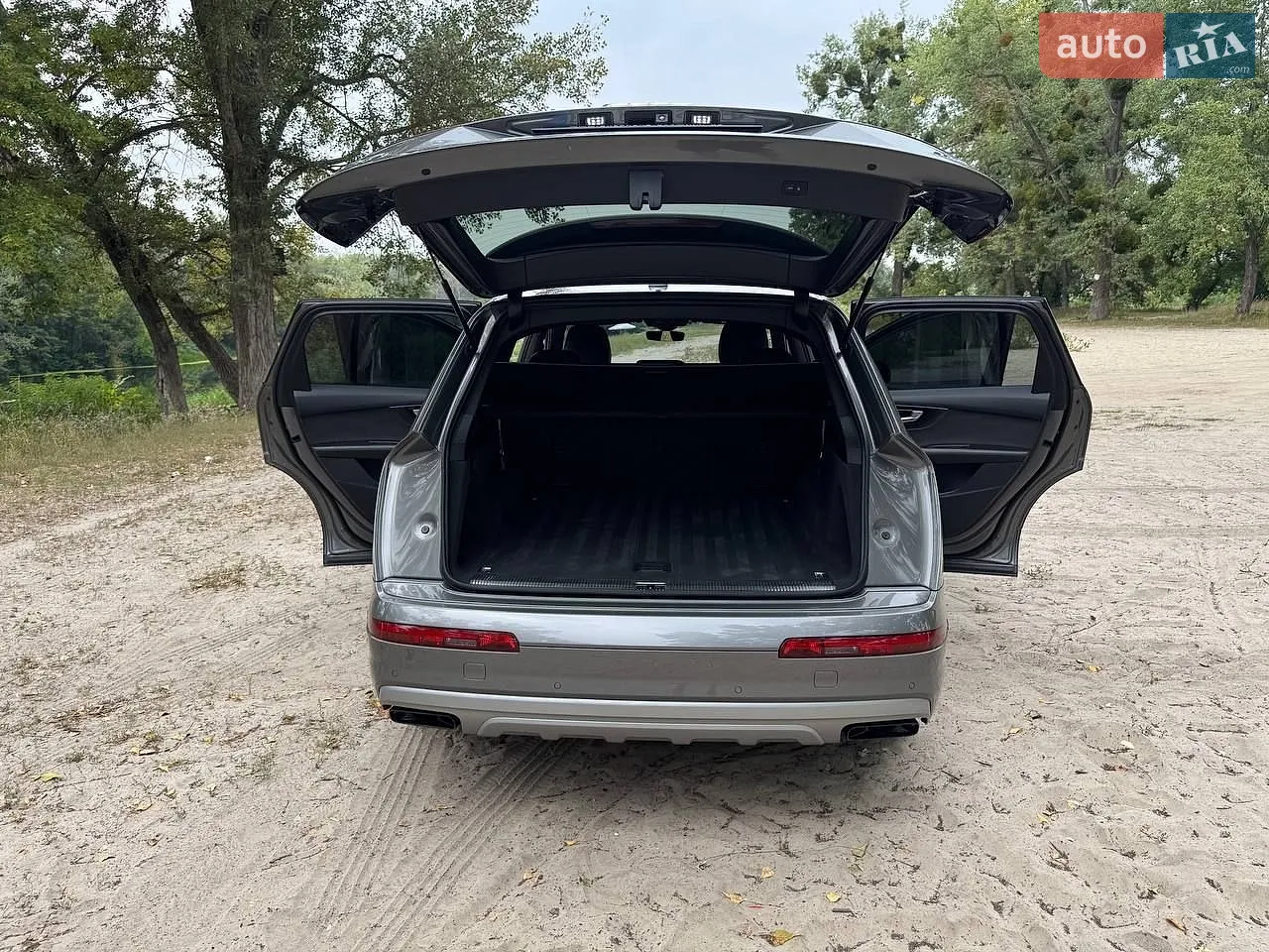 2016 Audi Q7 - мініатюра 16