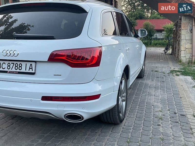Внедорожник / Кроссовер Audi Q7 2015 в Рава-Русской