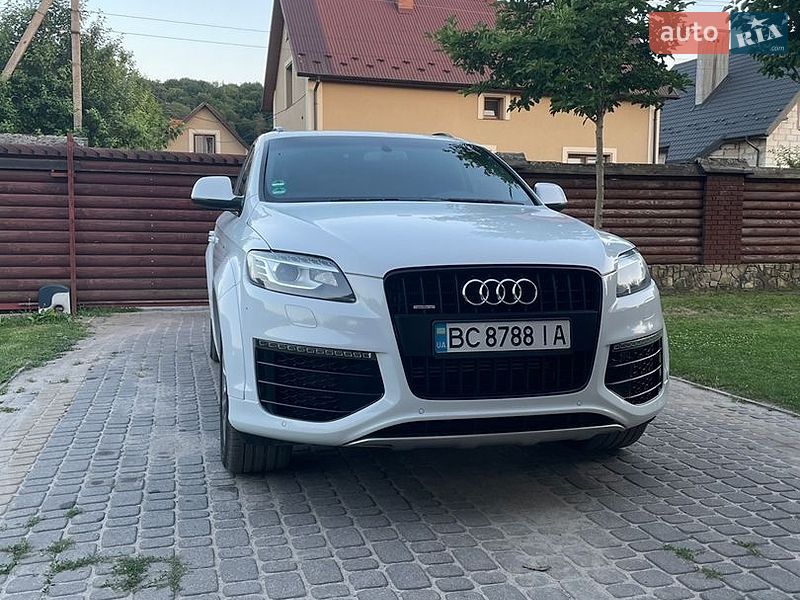 Внедорожник / Кроссовер Audi Q7 2015 в Рава-Русской