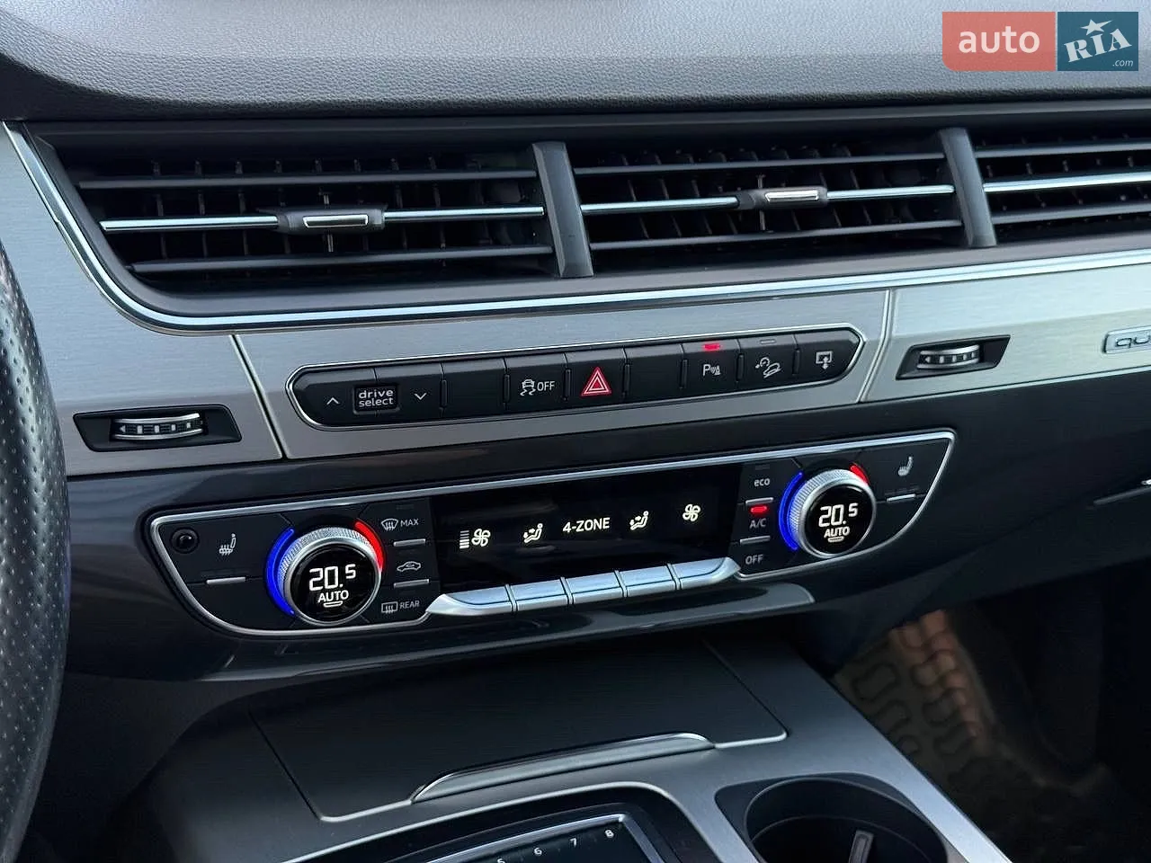 2016 Audi Q7 - мініатюра 79