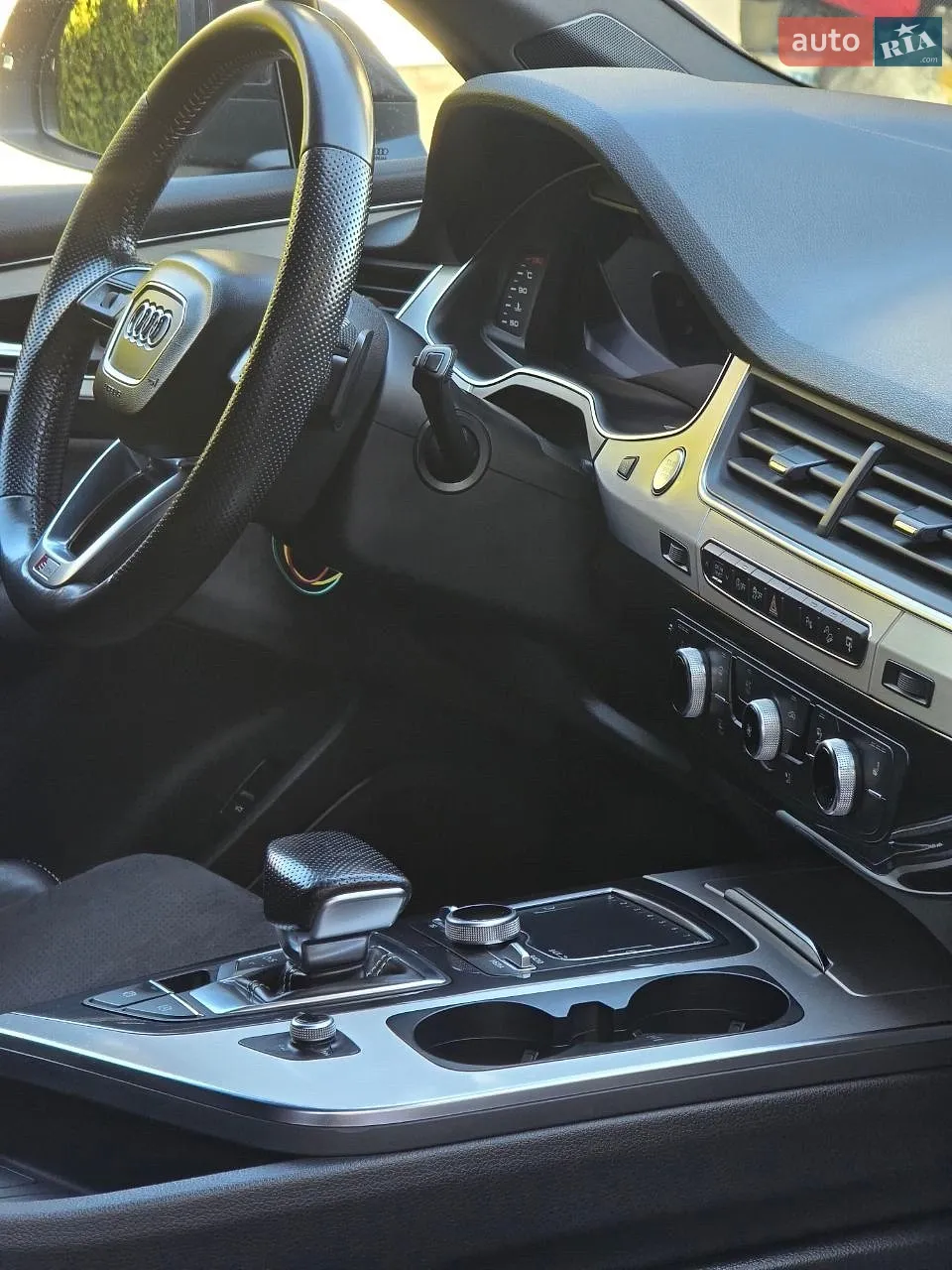 2016 Audi Q7 - мініатюра 11