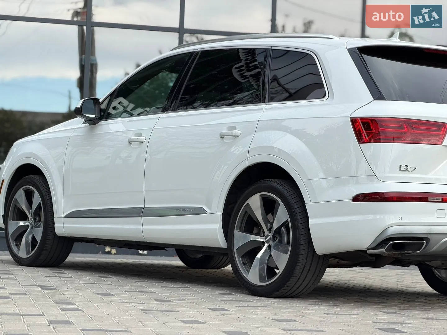 2017 Audi Q7 - мініатюра 28