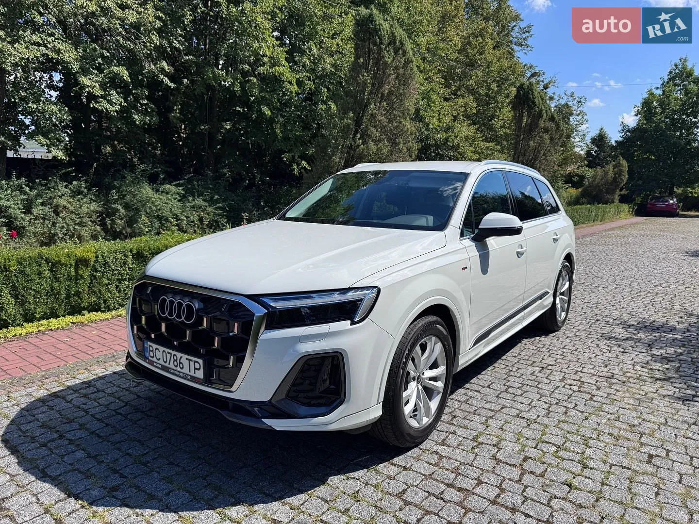 2025 Audi Q7 - фото 1